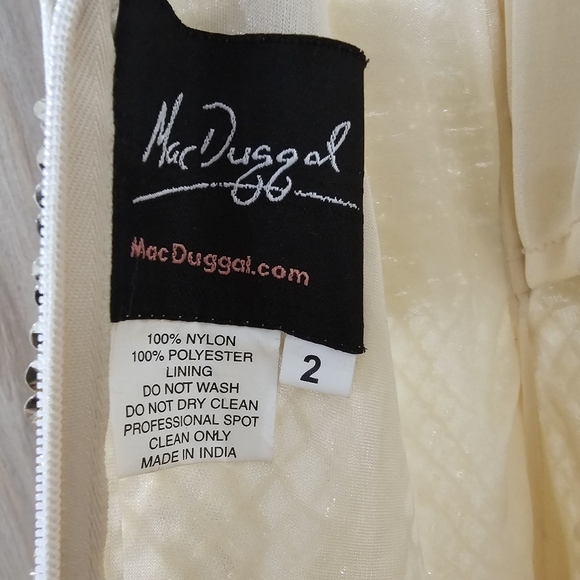 Mac Duggal Beaded Gold Gown - Picture 7 of 12